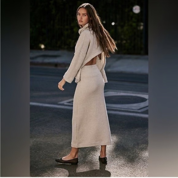 FREE PEOPLE X FREE-EST Oatmeal Milly Cowl Neck Sweater and Skirt 2 PC SET NWT XS - Picture 3 of 6